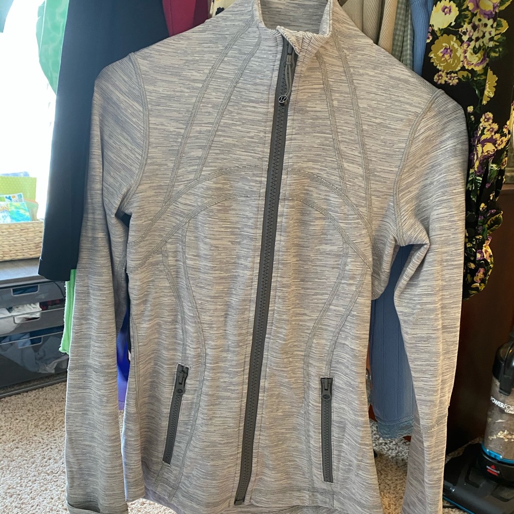 Lulu lemon jacket
